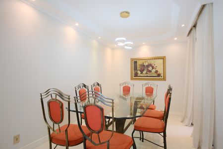 Casa para alugar com 310m², 4 quartos e 6 vagasSala de Jantar