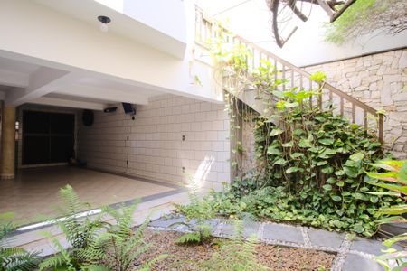 Casa para alugar com 310m², 4 quartos e 6 vagasJardim