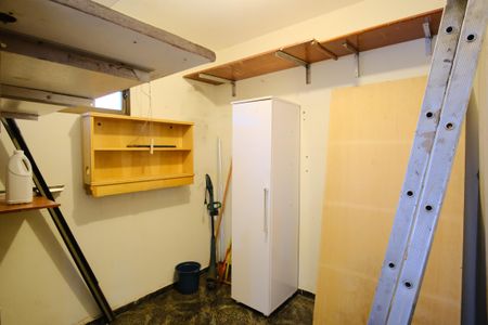 Casa para alugar com 310m², 4 quartos e 6 vagasQuarto de Serviço