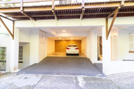 Casa de condomínio à venda com 297m², 3 quartos e 4 vagasGaragem