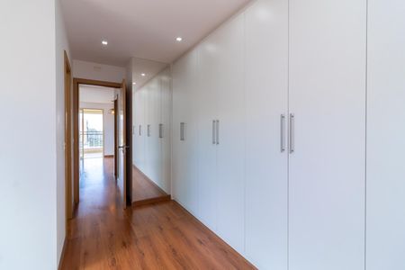Apartamento à venda com 76m², 2 quartos e 2 vagasSuíte