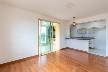 Apartamento à venda com 76m², 2 quartos e 2 vagasSala