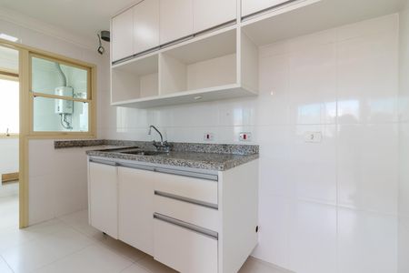 Apartamento à venda com 76m², 2 quartos e 2 vagasCozinha
