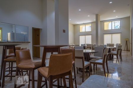 Apartamento à venda com 76m², 2 quartos e 2 vagasÁrea comum - Salão de festas