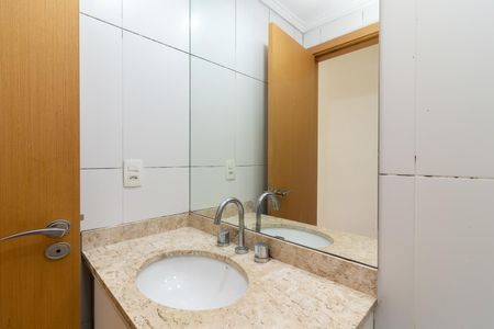 Apartamento à venda com 76m², 2 quartos e 2 vagasBanheiro 2