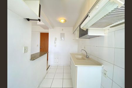 Cozinha e Área de Serviço de apartamento para alugar com 2 quartos, 65m² em Del Castilho, Rio de Janeiro