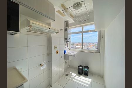 Cozinha e Área de Serviço de apartamento para alugar com 2 quartos, 65m² em Del Castilho, Rio de Janeiro