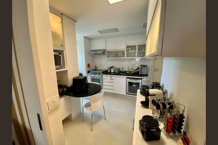 Apartamento à venda com 90m², 3 quartos e 2 vagas