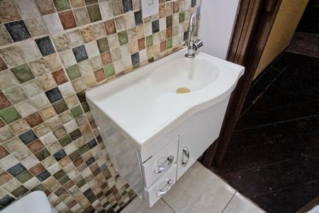 Casa à venda com 142m², 3 quartos e 1 vagaLavabo