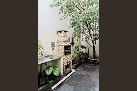 Churrasqueira de casa à venda com 3 quartos, 142m² em Vila Basileia, São Paulo