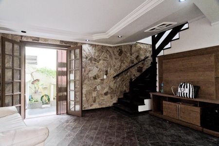 Casa à venda com 142m², 3 quartos e 1 vagaSala