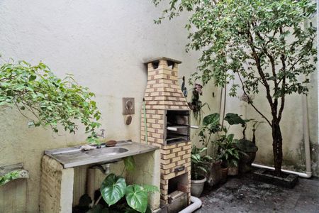 Churrasqueira de casa à venda com 3 quartos, 142m² em Vila Basileia, São Paulo