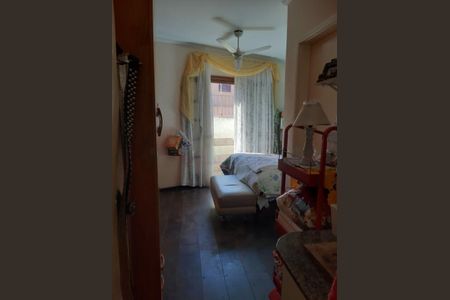 Casa à venda com 3 quartos, 142m² em Vila Basileia, São Paulo