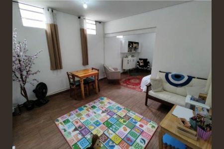 Casa à venda com 4 quartos, 250m² em Vila Mazzei, São Paulo