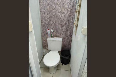 Casa à venda com 4 quartos, 250m² em Vila Mazzei, São Paulo