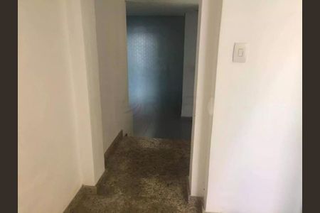 Casa à venda com 3 quartos, 144m² em Vila Ester (Zona Norte), São Paulo