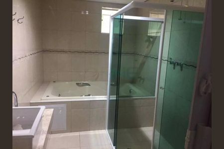 Casa à venda com 3 quartos, 144m² em Vila Ester (Zona Norte), São Paulo