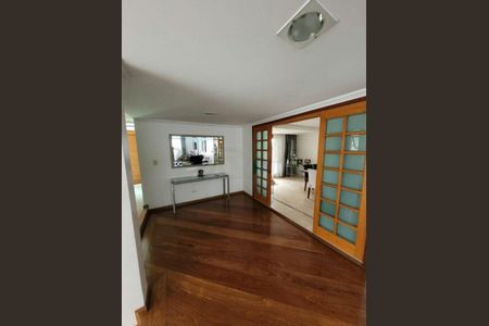 Casa à venda com 400m², 4 quartos e 4 vagas