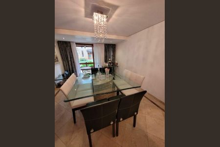 Casa à venda com 400m², 4 quartos e 4 vagas