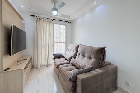 Sala de apartamento para alugar com 3 quartos, 59m² em Cambuci, São Paulo