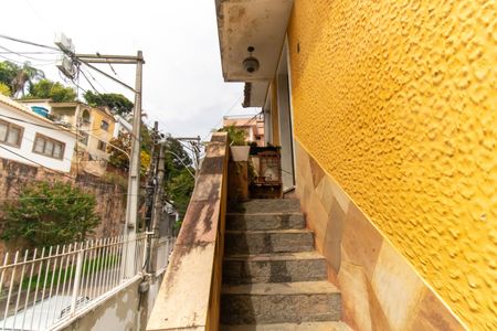 Casa para alugar com 84m², 3 quartos e sem vagaÁrea externa