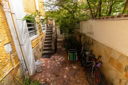 Casa para alugar com 84m², 3 quartos e sem vagaÁrea externa