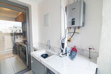 Apartamento para alugar com 64m², 2 quartos e 1 vagaÁrea de Serviço