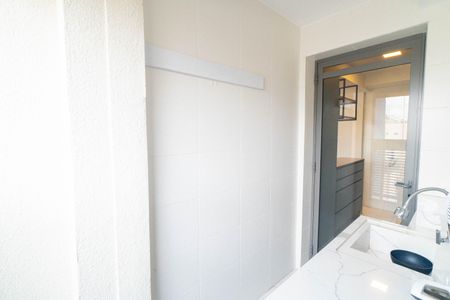 Apartamento para alugar com 64m², 2 quartos e 1 vagaÁrea de Serviço