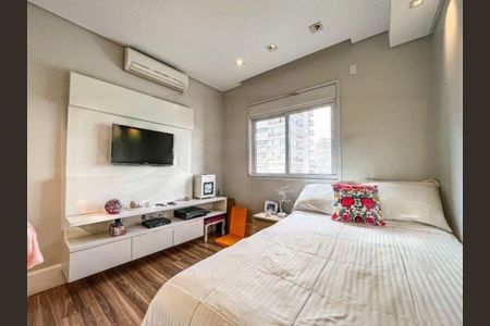 Apartamento à venda com 3 quartos, 220m² em Santana, São Paulo