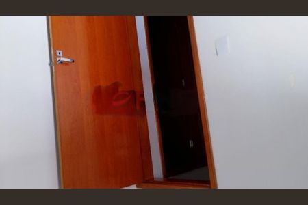 Apartamento à venda com 2 quartos, 37m² em Vila Nivi, São Paulo