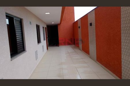 Apartamento à venda com 2 quartos, 44m² em Vila Nivi, São Paulo