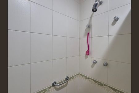 Apartamento à venda com 138m², 3 quartos e 2 vagas Apartamento à venda com 138m², 3 quartos e 2 vagasBanheiro suite