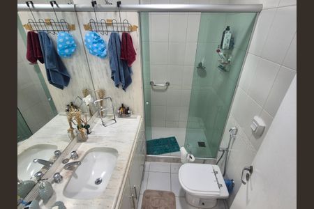 Apartamento à venda com 138m², 3 quartos e 2 vagas Apartamento à venda com 138m², 3 quartos e 2 vagasBanheiro