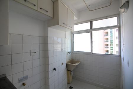 Apartamento à venda com 47m², 2 quartos e 1 vagaÁrea de Serviço