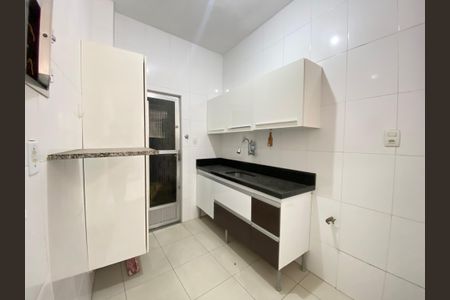 Apartamento para alugar com 62m², 2 quartos e sem vagaCozinha