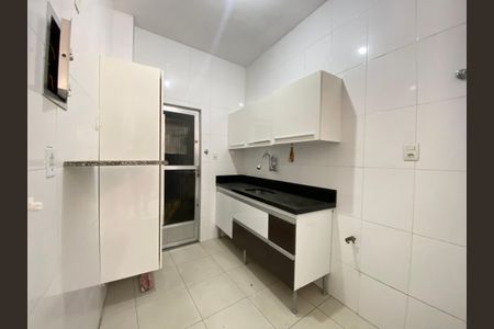 Apartamento para alugar com 62m², 2 quartos e sem vagaCozinha 