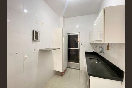 Apartamento para alugar com 62m², 2 quartos e sem vagaCozinha
