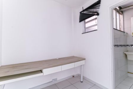 Apartamento para alugar com 62m², 2 quartos e sem vagaQuarto de Serviço