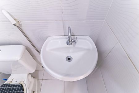 Apartamento para alugar com 62m², 2 quartos e sem vagaBanheiro