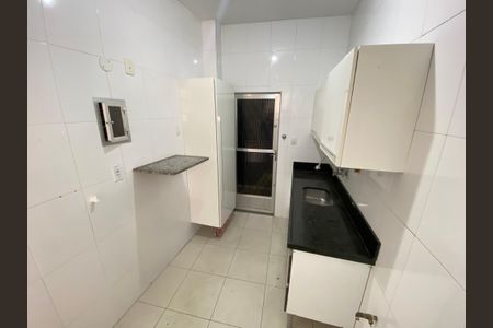 Apartamento para alugar com 62m², 2 quartos e sem vagaCozinha