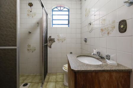 Casa para alugar com 140m², 3 quartos e 6 vagasBanheiro da Suíte 1