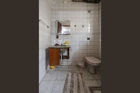 Casa para alugar com 140m², 3 quartos e 6 vagasBanheiro da Suíte 2