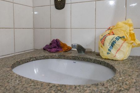 Casa para alugar com 140m², 3 quartos e 6 vagasBanheiro da Suíte 2