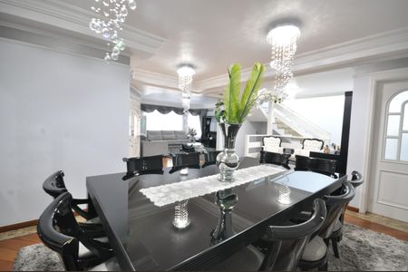 Casa à venda com 345m², 4 quartos e 10 vagasSala de Jantar