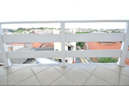 Casa à venda com 345m², 4 quartos e 10 vagasSacada da Sala de TV