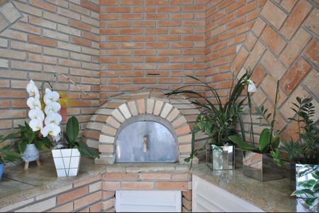 Casa à venda com 345m², 4 quartos e 10 vagasForno a lenha