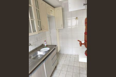 Casa de Condomínio para alugar com 2 quartos, 64m² em Jardim Las Palmas, Guarujá