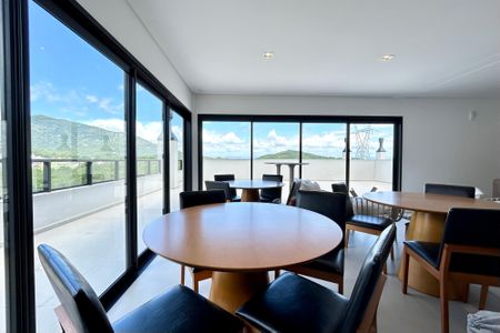 Apartamento para alugar com 61m², 2 quartos e 1 vaga Apartamento para alugar com 61m², 2 quartos e 1 vagaÁrea comum - Salão de festas