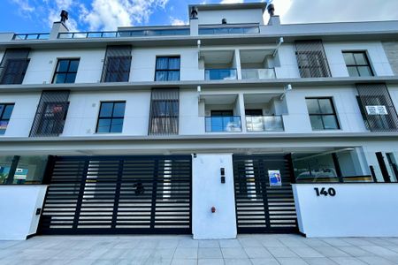 Apartamento para alugar com 61m², 2 quartos e 1 vaga Apartamento para alugar com 61m², 2 quartos e 1 vagaFachada