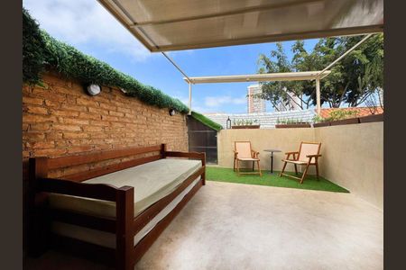 Casa à venda com 240m², 3 quartos e sem vaga